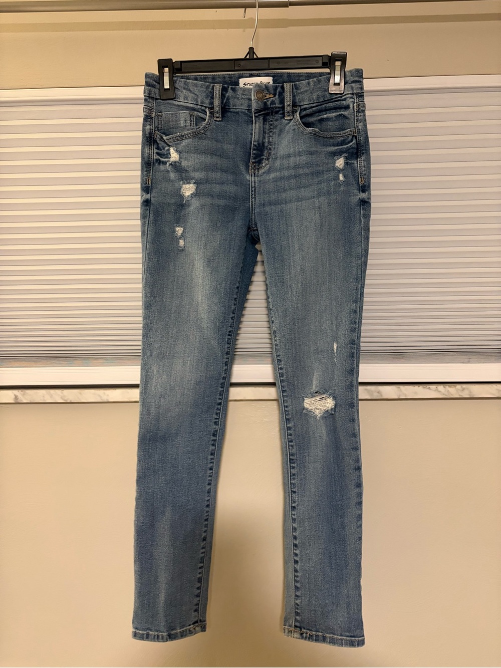 Studio Blue Women's Light Blue Distressed Skinny Jeans